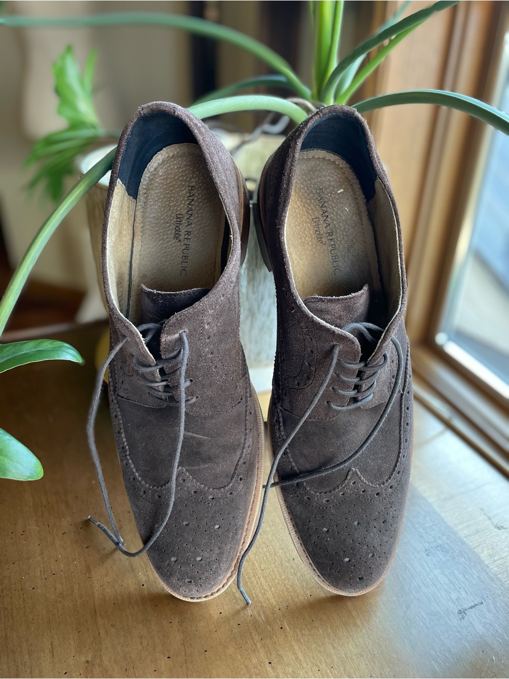Banana Republic Brown Suede Brogue Derbys
